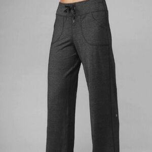 Lululemon drawstring yoga pants